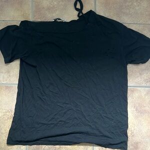 Byegreis ripped tee with neck strap detail